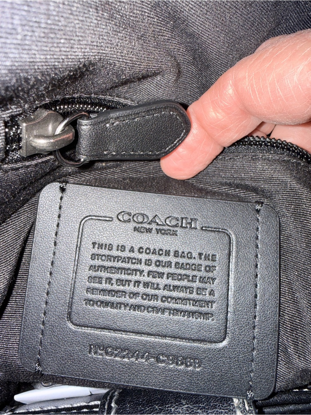 Coach Crossbody - Picture 4 of 5